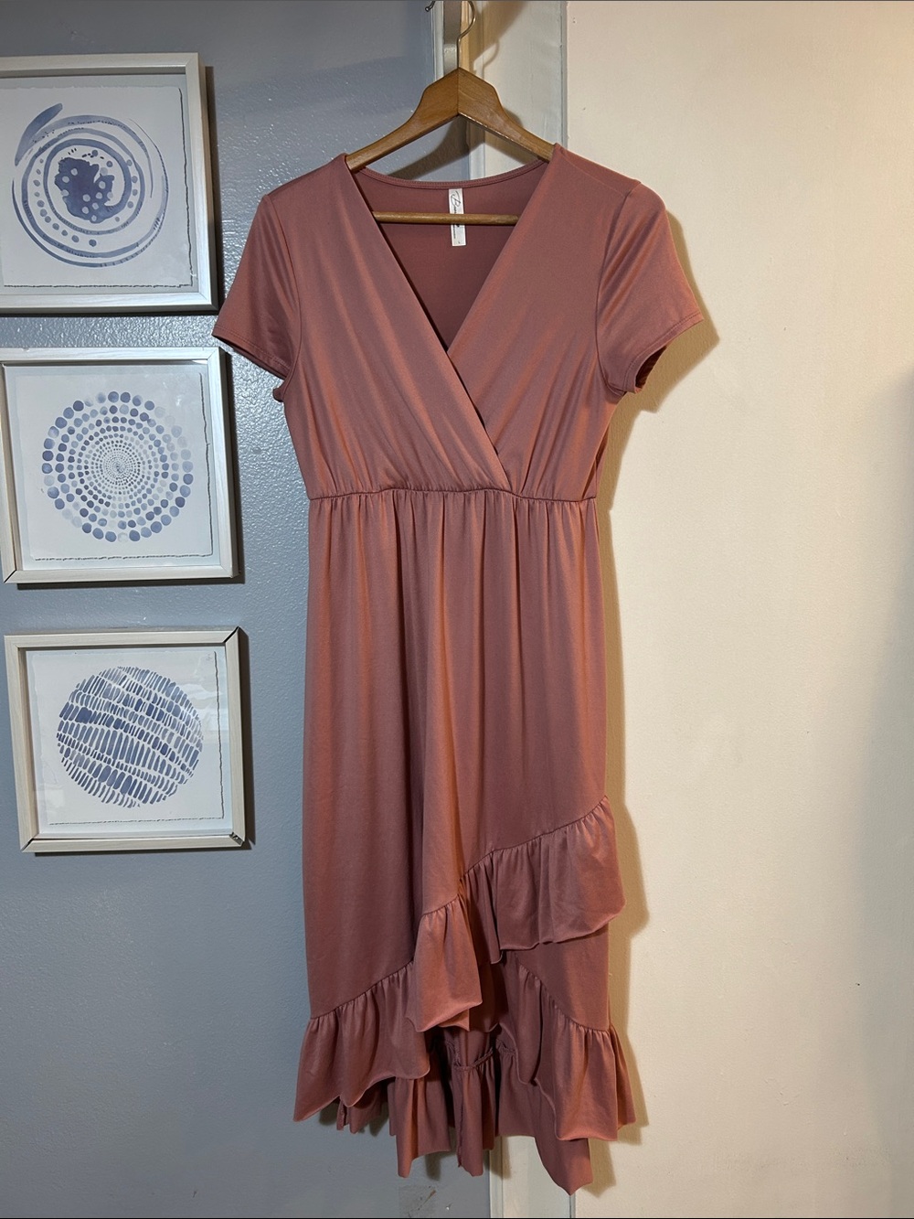 Women's Mauve Ruffle Midi Dress by Beeuniq Size L